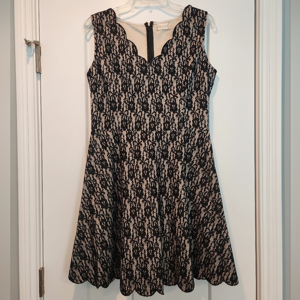 Black Lace Altar'd State Dress